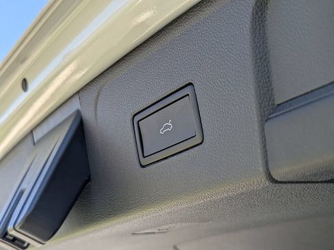 New 2026 Volkswagen Atlas Peak Edition AWD/4WD image 35