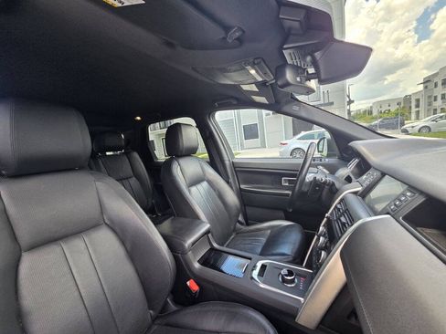 Used 2018 Land Rover Discovery Sport SE AWD/4WD image 46