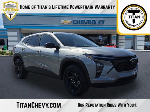 New 2026 Chevrolet Trax LT w/ Driver Confidence Package image 1