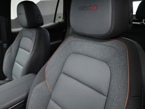 New 2026 GMC Terrain AT4 w/ Technology Package II image 17