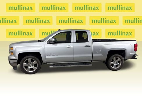 Used 2014 Chevrolet Silverado 1500 LT w/ LT Convenience Package RWD image 11