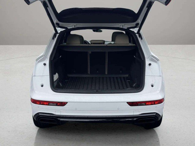 Certified 2024 Audi Q5 2.0T Premium Plus AWD/4WD image 30