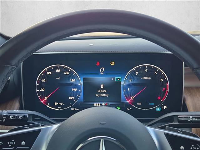 Used 2023 Mercedes-Benz GLC 300 image 11