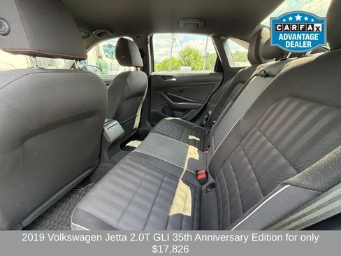 Used 2019 Volkswagen Jetta GLI FWD image 10