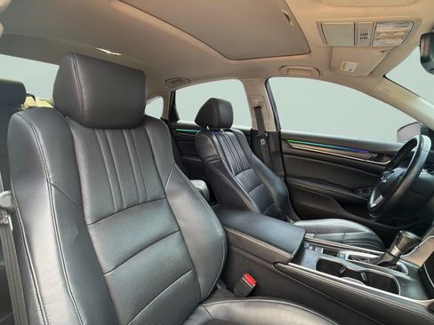 Used 2018 Honda Accord EX-L image 27