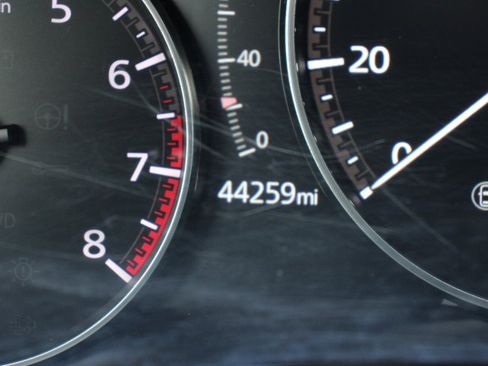 Used 2019 MAZDA MAZDA3 Base image 25