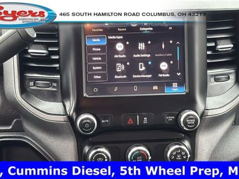 Used 2024 RAM 2500 Tradesman w/ Chrome Appearance Group image 15