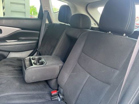 Used 2020 Nissan Murano SV AWD/4WD image 8