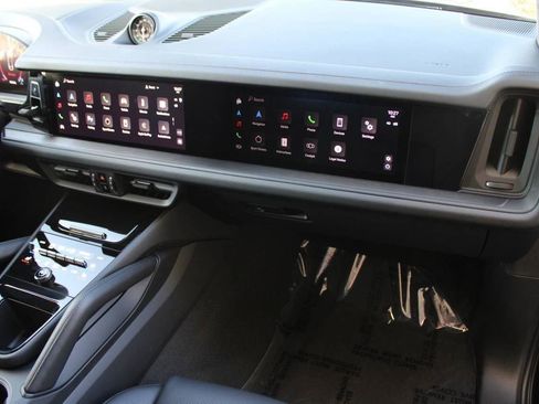 New 2025 Porsche Cayenne GTS image 81