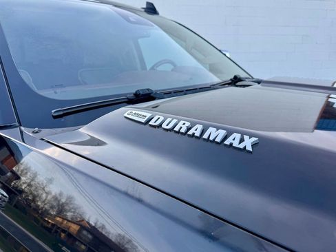 Used 2016 Chevrolet Silverado 3500 High Country w/ Duramax Plus Package image 10