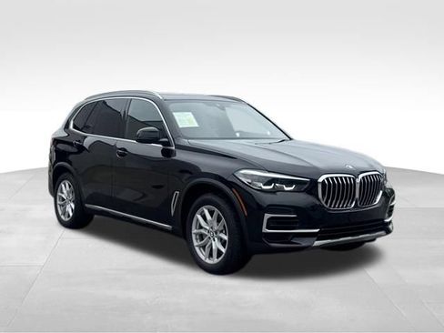 Certified 2023 BMW X5 xDrive40i w/ Premium Package AWD/4WD image 11