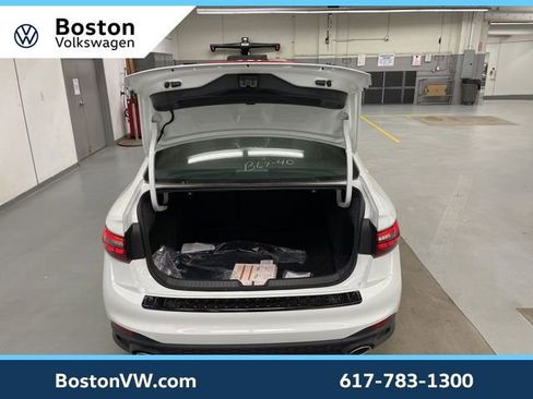 New 2026 Volkswagen Jetta GLI Autobahn FWD image 9