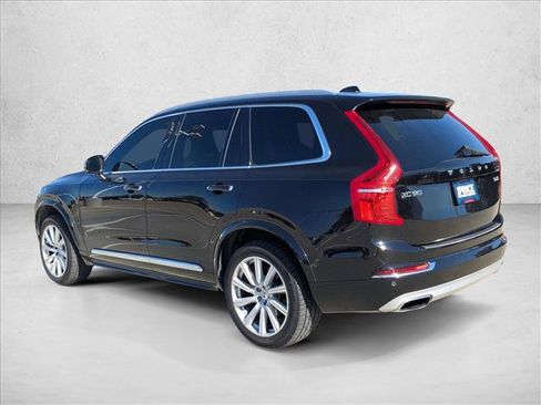 Used 2017 Volvo XC90 T6 Inscription w/ Vision Package image 8