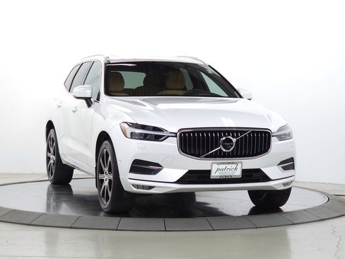 Used 2018 Volvo XC60 T6 Inscription w/ Luxury Seat Package AWD/4WD image 1