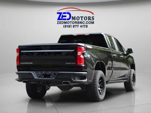 Used 2019 Chevrolet Silverado 1500 Custom Trail Boss w/ Custom Convenience Package image 5