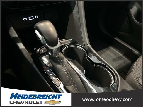 Used 2023 Buick Encore GX Select image 23