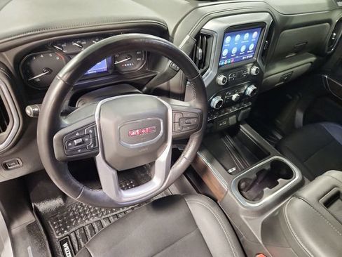 Used 2022 GMC Sierra 1500 SLT w/ SLT Premium Plus Package AWD/4WD image 10