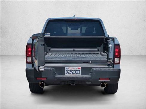 Used 2023 Honda Ridgeline RTL image 6