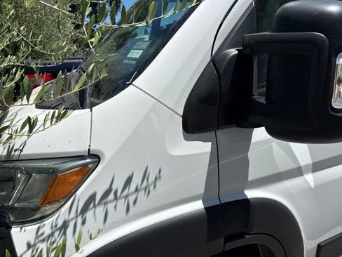 Used 2024 RAM ProMaster 2500 FWD image 1