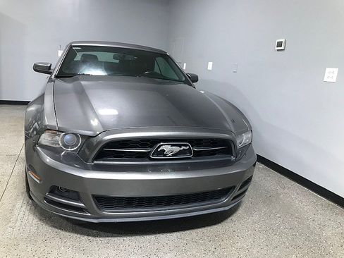 Used 2013 Ford Mustang Premium w/ Electronics Pkg RWD image 16
