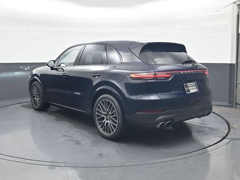 Used 2019 Porsche Cayenne S image 6