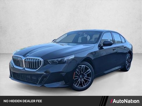 New 2027 BMW 530i xDrive w/ M Sport Package AWD/4WD image 1