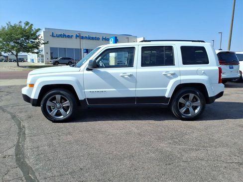 Used 2017 Jeep Patriot Sport w/ Power Value Group image 16
