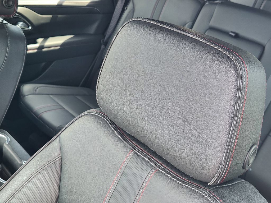 Used 2022 Chevrolet Tahoe RST RWD image 14