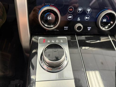 Used 2018 Land Rover Range Rover HSE AWD/4WD image 56