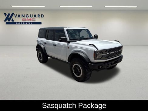 Used 2023 Ford Bronco Badlands AWD/4WD image 2