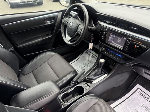 Used 2015 Toyota Corolla S image 21