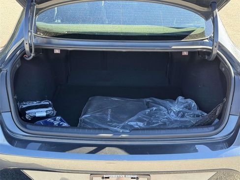 Used 2022 Hyundai Sonata SEL w/ Winter Weather Package image 15