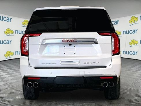 Used 2023 GMC Yukon Denali AWD/4WD image 5