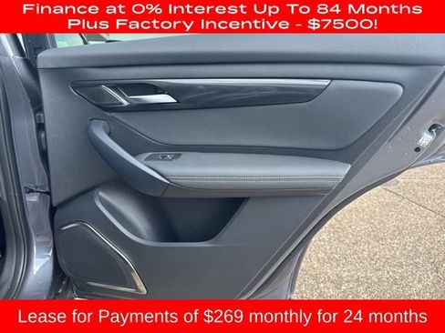 New 2025 VinFast VF 8 Eco image 10