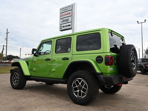 New 2025 Jeep Wrangler Unlimited Rubicon image 2