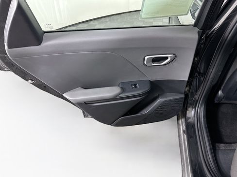 Used 2025 Kia K4 LXS FWD image 26