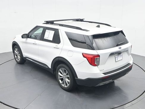 Used 2021 Ford Explorer XLT w/ Equipment Group 202A RWD image 24