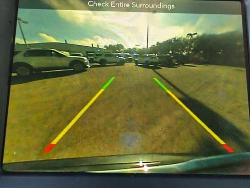 Used 2019 Chrysler 300 S image 16