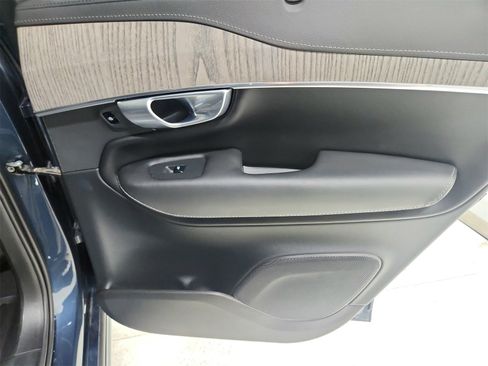 Used 2024 Volvo XC90 B6 Ultimate w/ Protection Package Premier image 49