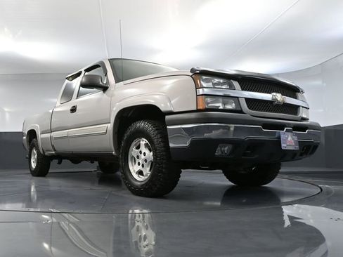 Used 2004 Chevrolet Silverado 1500 w/ Light Duty Power Package image 49