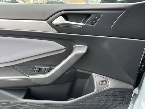 New 2026 Volkswagen Jetta SE image 14