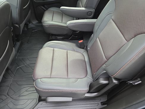 Certified 2023 Chevrolet Traverse High Country w/ LPO, Floor Liner Package image 24