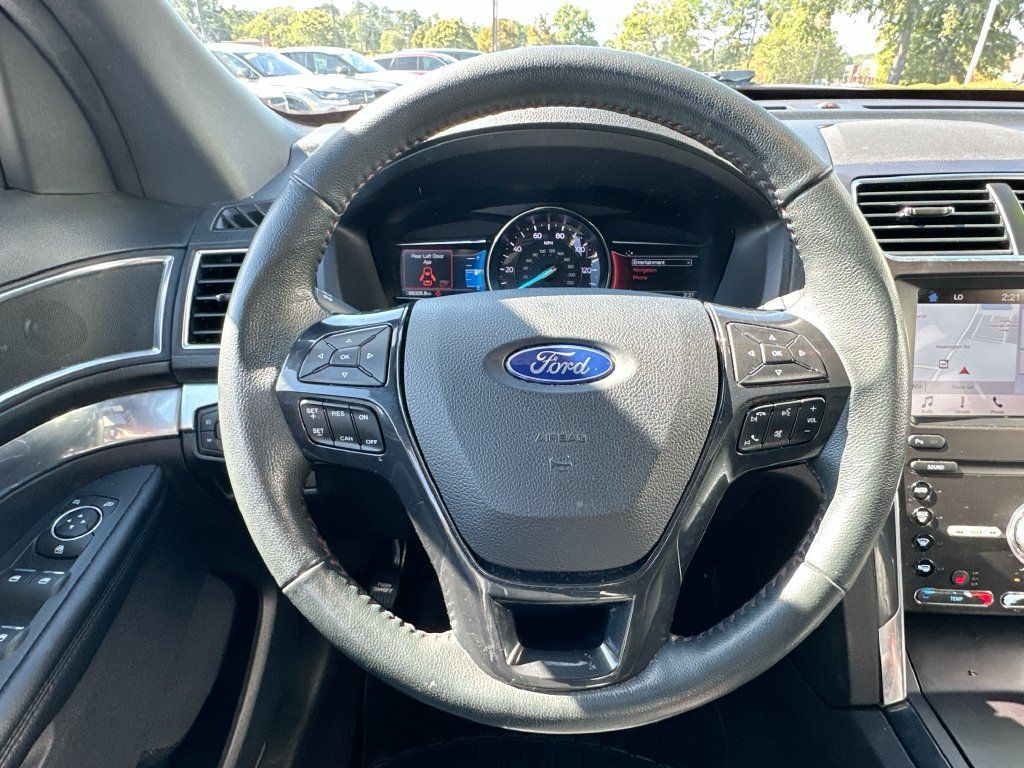 Used 2019 Ford Explorer Sport AWD/4WD image 18