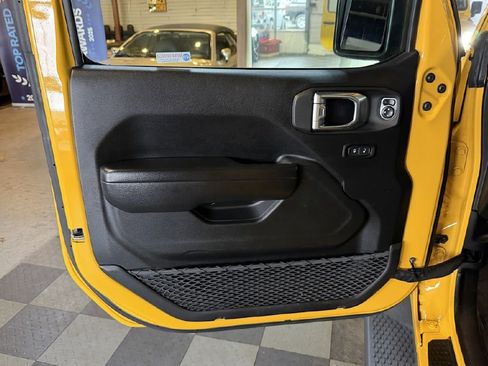 Used 2021 Jeep Wrangler Unlimited Sport AWD/4WD image 25