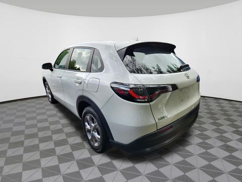 Used 2024 Honda HR-V LX image 3