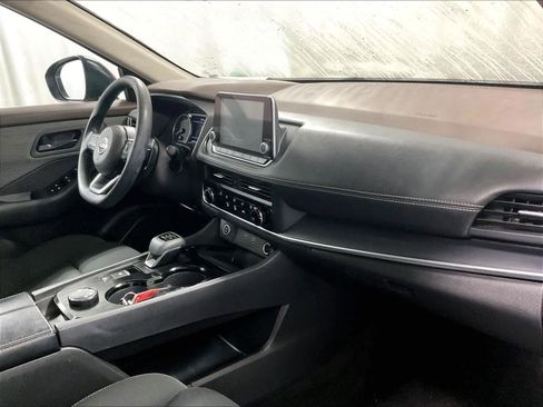 Certified 2023 Nissan Rogue S image 14