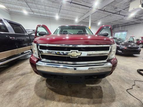 Used 2008 Chevrolet Silverado 1500 LT w/ Suspension Package, Off-Road AWD/4WD image 8