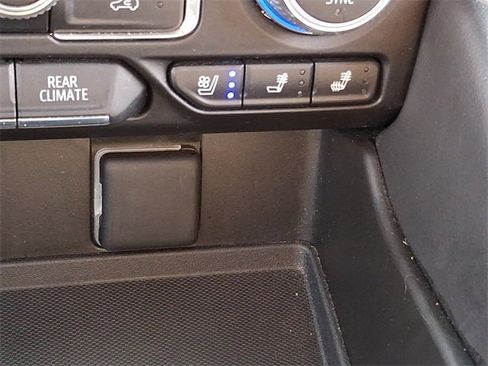 Certified 2024 GMC Yukon SLT image 27