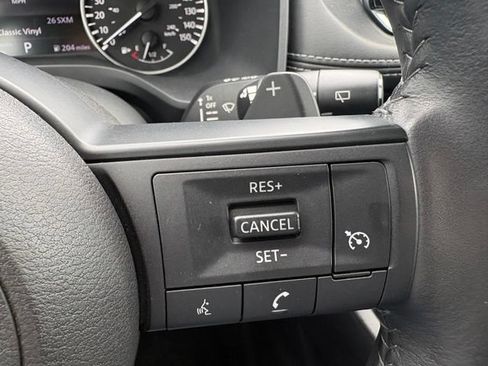 Used 2023 Nissan Rogue S AWD/4WD image 24