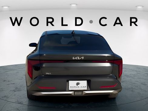 Certified 2025 Kia K4 image 6